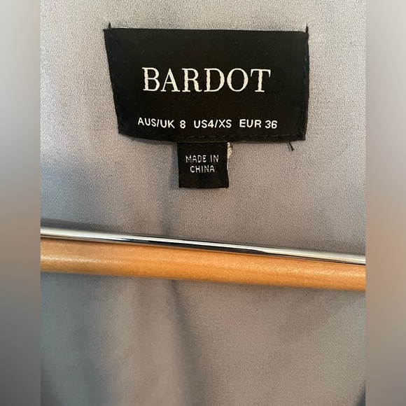 Bardot V-Neck Satin Animal Print Dress XS 0 2 4 Grey Black Silver Belted Short - Picture 5 of 7